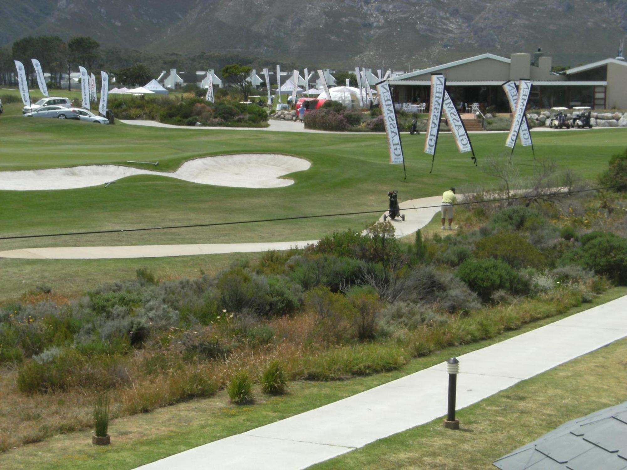 Mulligans Guest Lodge Hermanus Exterior photo